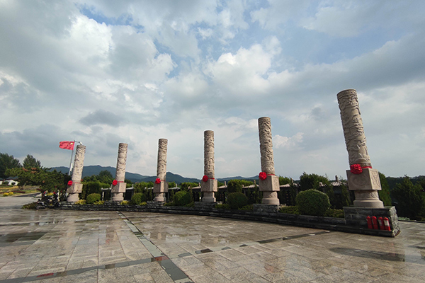 永乐青山墓地